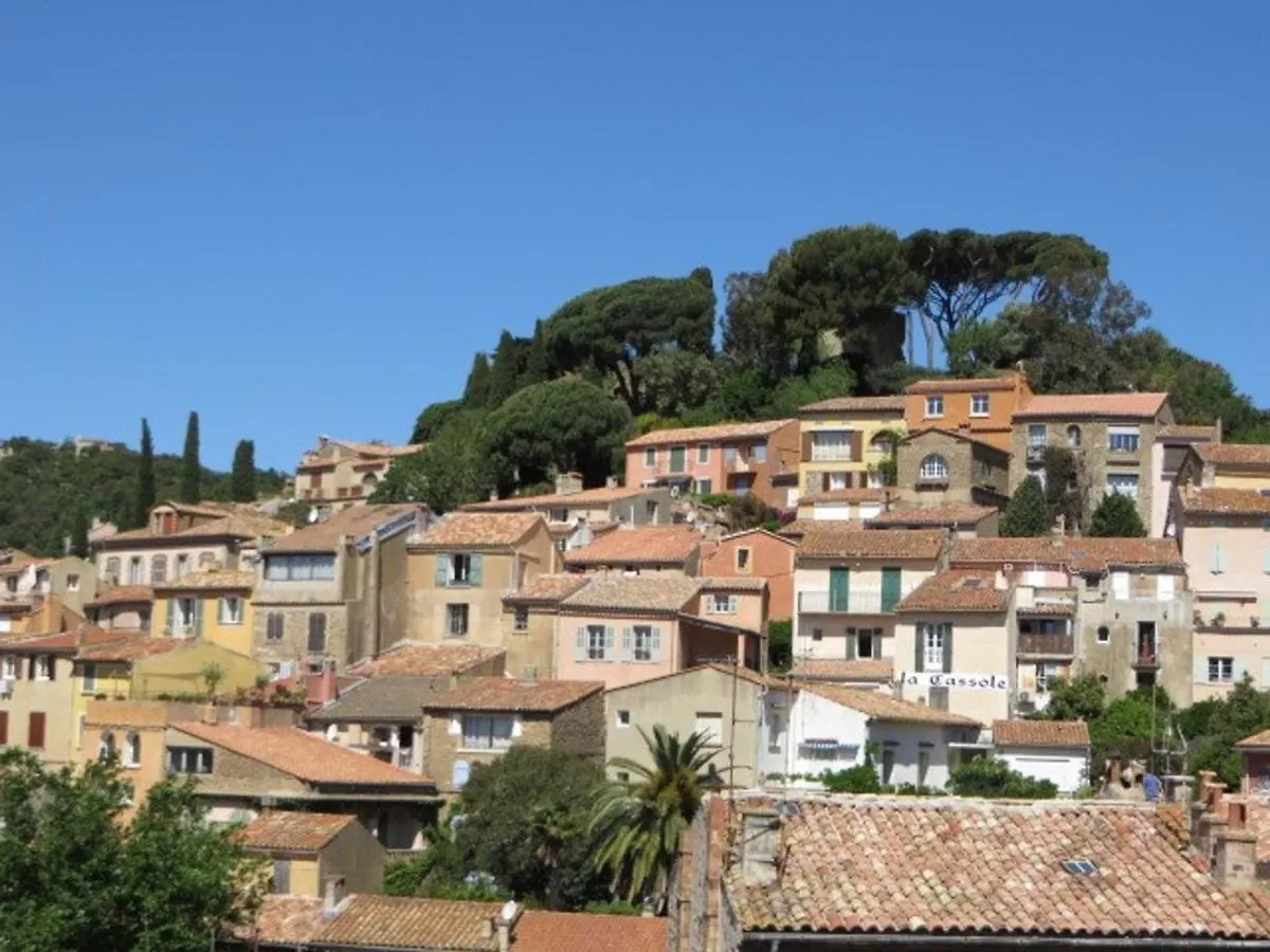 Studio Bormes-les-Mimosas, 1 pièce, 2 personnes - FR-1-610-63 Bormes-les-Mimosas